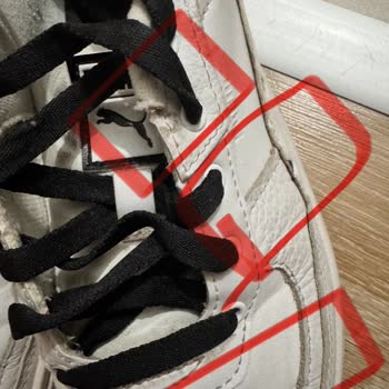 Kısa Sürede Deforme Olan Ayakkabıya Ret Cevabı Hayal Kırıklığı Yarattı