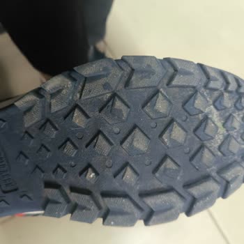 Bir Ayda Dağılan Bot Ve Fişsiz Mağaza Mağduriyeti