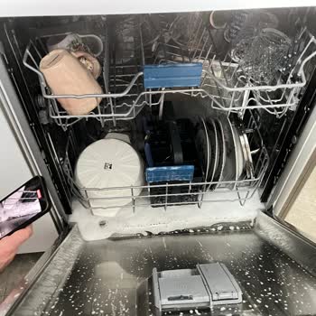 Bulaşık Makinesinde Sürekli Köpük Ve Su Taşması, İade Talebim Reddedildi