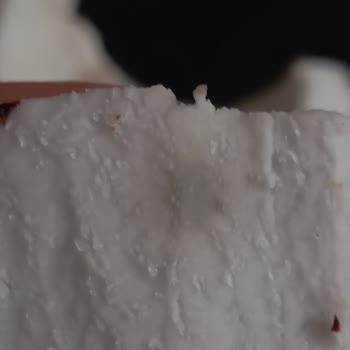 Küflü Ve Bozuk Hindistan Cevizi Çocuk Sağlığını Riske Attı