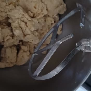 Az Kullanımda Kırılan Yoğurma Aparatı Ve Makinede Sallanma Sorunu