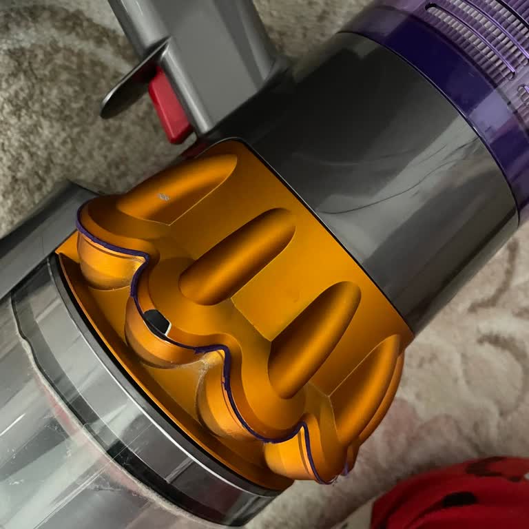 Dyson V15 Süpürgemin Motor Kısmındaki Hasarın Garanti Kapsamında Değiştirilmemesi