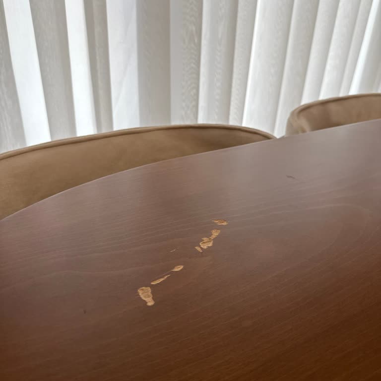 @masasandalyecii Bozuk Masa Teslimatı ve Satıcıdan Uzun Süreli Dönüş Alamamak