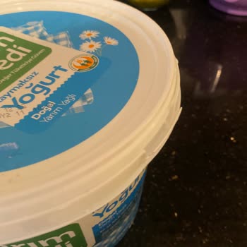 Tarım Kredi Marketten Aldığım Yoğurtun Paketi Açık Çıktı, Denetim Eksikliği Var