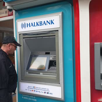 ATM'de Yutulan Para Ve İade Belirsizliği Nedeniyle Mağduriyet