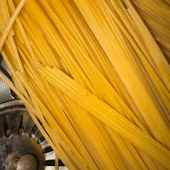 Şok Marketten Aldığım Makarnada Kurt Çıkması Ve İlgisiz Müşteri Hizmeti