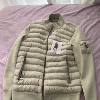 Ürün Görselleri İle Gerçek Ürün Arasındaki Renk Farkı Ve Satıcıdan Geri Dönüş Alamama Sorunu