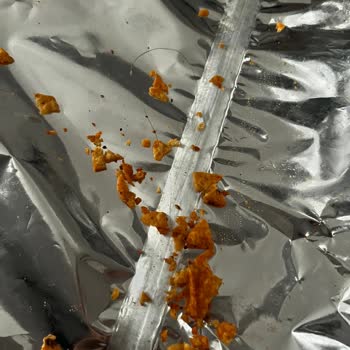 Cips Paketinden Saç Çıkması Nedeniyle Yaşanan Hijyen Sorunu