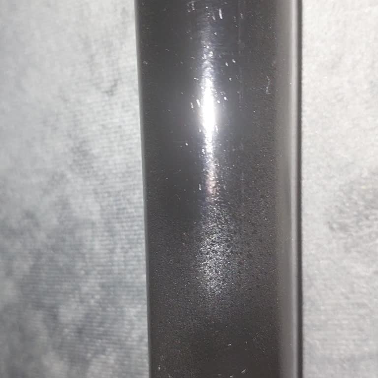 Teslim Alınan Masa Sandalye Takımında Vidaların Sorunlu Olması Ve Uzayan Tamir Süreci