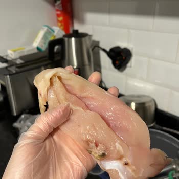 Aldığım Tavuk Ürünü Bozuk Çıktı, Gıda Güvenliğinden Endişeliyim