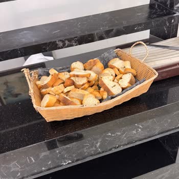 Hijyen Sorunları Ve İade Oyalamasıyla Mağduriyet Yaşadım
