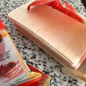 Pınar Milföy Hamurunda Yoğun Ekşi Koku Ve Kullanılamaz Ürün Deneyimi