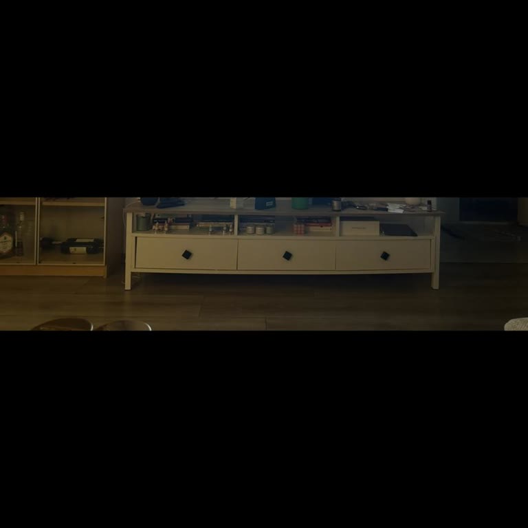 Vivense'den Aldığım TV Ünitesinin Montajı Aylarca Tamamlanmadı, Taleplerim Cevapsız Kaldı