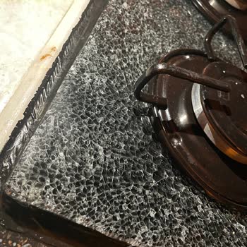 Yeni Alınan Ankastre Ocak Camı Patladı Can Güvenliğimiz Tehlikede