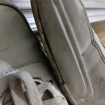 Kısa Sürede Deforme Olan Ayakkabıya FLO’dan Ret: Değişim Veya İade Talebim Var