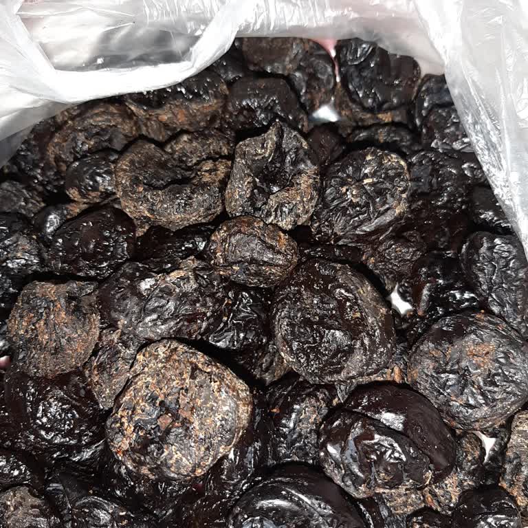 Migros Sanal Marketten Küflü Kuru Erik Ve İlgisiz Müşteri Hizmeti Mağduriyeti