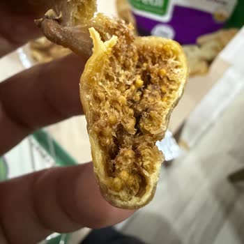 Tarım Kredi Marketten Alınan Kuru İncirde Küf Ve Kurt Şoku