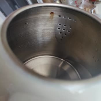 Korkmaz Çaycıda Paslanma ve Boyasında Kalkmalar