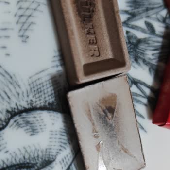 Son Kullanma Tarihi Geçmemiş Ülker Napoliten Çikolata Bozuk Çıktı, Güvenim Sarsıldı