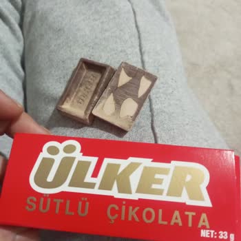 Ülker Napoliten Çikolatalarda Kötü Koku Ve Renk Değişimi Sorunu