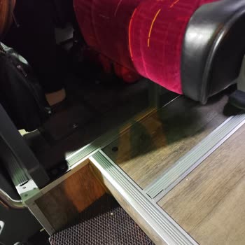 Otobüste Dar Koltuk Ve İlgisiz Personel Yüzünden Konforsuz Yolculuk