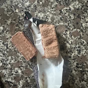 Son Kullanma Tarihi Geçmemiş Metro Çikolatada Beyazlama Ve İade Talebi