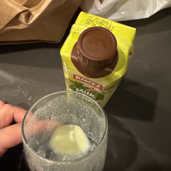 Hamilelikte Güvenimi Sarsan Bozuk Sütlü İçecek Deneyimi