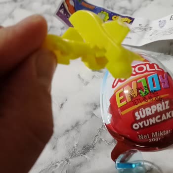 Sürpriz Yumurtadan Çıkan Oyuncak Kullanılamaz Haldeydi