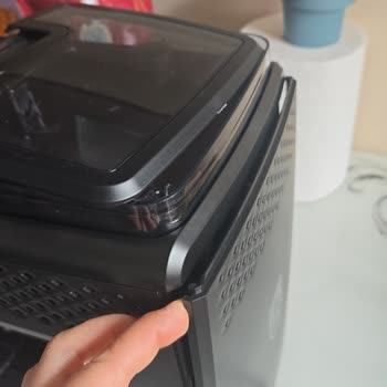 Açılmış Ve Kusurlu Kahve Makinesi Teslimatı, Değişim Talebim Göz Ardı Ediliyor