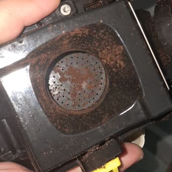 Küflü Ve Paslı Espresso Makinesi İadesi Reddedildi, Sağlıksız Ürün Israrla Geri Gönderiliyor