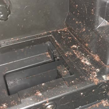 Küflü Ve Paslı Espresso Makinesi İadesi Reddedildi, Sağlıksız Ürün Israrla Geri Gönderiliyor