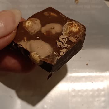 Bozuk Ve Böcekli Çikolata Sağlığımı Tehdit Etti!