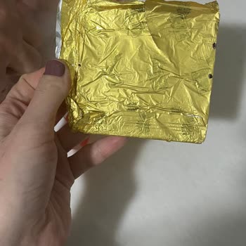 Son Kullanma Tarihi Geçmemiş Çikolatada Kurt Çıkması Ve Gıda Güvenliği Endişesi