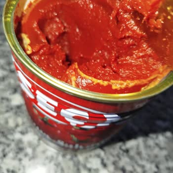 Küflü Salça Ve Müşteri Hizmetlerine Ulaşamama Sorunu