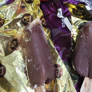 Aldığım Magnum Mini Dondurmalar Bozuk Çıktı Kötü Koku Ve Şekil Bozukluğu Yaşadım