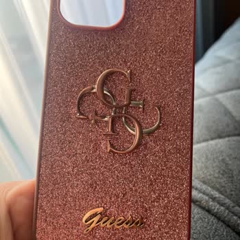 Pahalı Guess Kılıf Hızla Karardı, İade Veya Değişim Talebim Cevapsız Kaldı