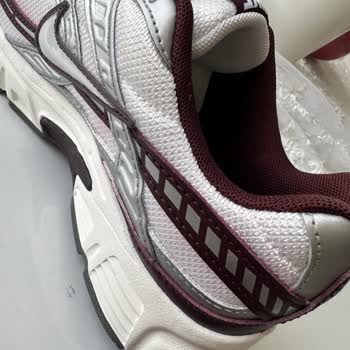 Yağmurda Renk Atan Ayakkabıya Tüketici Hatası Yanıtı Ve Mağduriyet