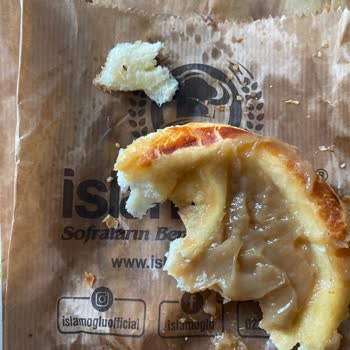 İslamoğlu Unlu Mamülleri Tahinlinin İçinden Böcek Çıktı