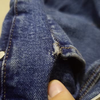 Mavi Kot Pantolonum Kısa Sürede Yırtıldı, İade Talebim Var