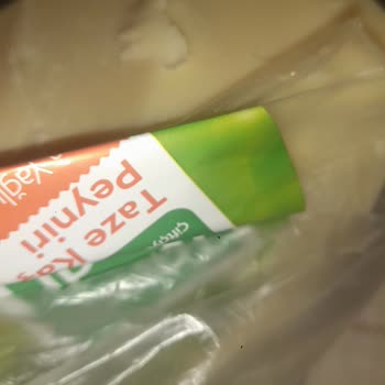 Aldığım Kaşar Peynirinden Kıl Çıktı, Çalışanlar İlgisiz Davrandı