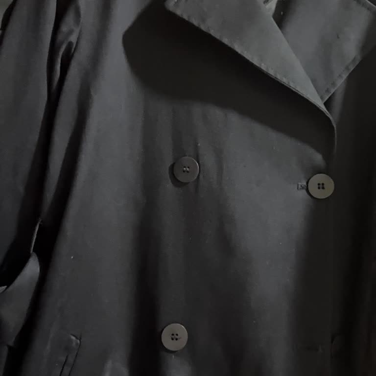 Kısa Sürede Solan Trençkot İçin Değişim Ya Da İade Talebim Reddedildi