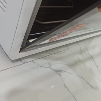 Fırın Kapağı Menteşe Arızası Hayal Kırıklığı Yarattı