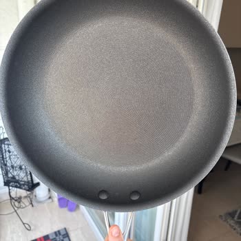 Circulon Yüksek Fiyatlı Tavanın Kısa Sürede Yapışma Sorunu