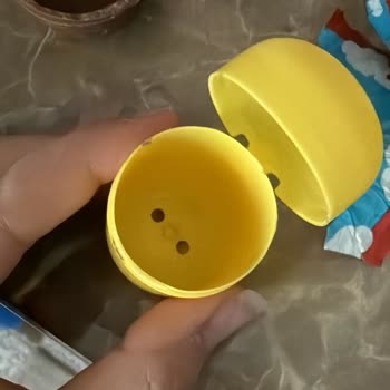Çocuğum İçin Aldığım Oyuncak Yumurtadan Sürpriz Çıkmadı!