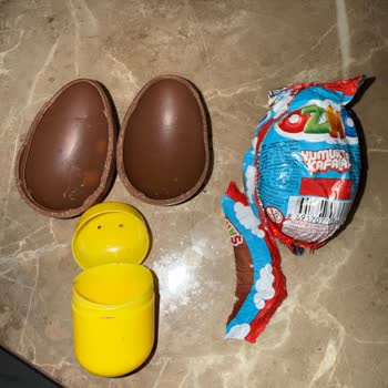 Çocuğum İçin Aldığım Oyuncak Yumurtadan Sürpriz Çıkmadı!