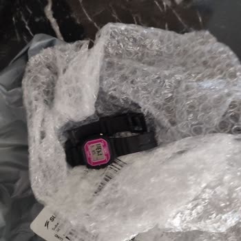 Kargoda Hasar Gören Kol Saatim İçin Maddi Zararımın Karşılanmasını Talep Ediyorum