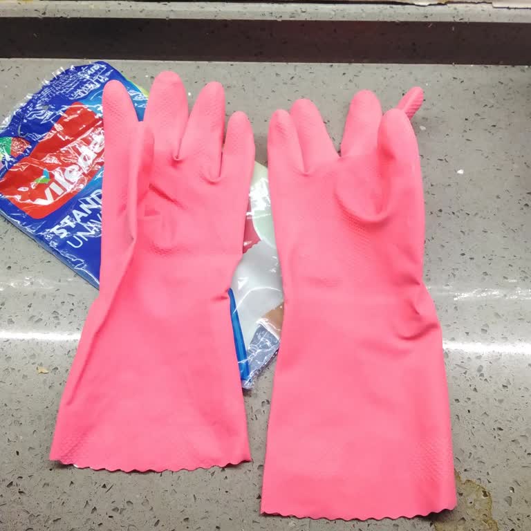 Vileda Eldivenlerde Bilek Boyu Farkı İşlevselliği Engelliyor