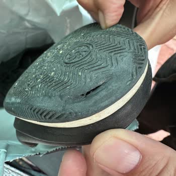 İnci Ayakkabı Bir Ayda Delinen Ayakkabı İçin Değişim Ve İade Talebim Reddedildi