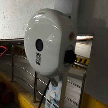 Ağaoğlu My World Europe Arızalı Şarj İstasyonu İçin Haksız 500 TL Ücret Kesintisi