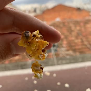 A101 Şubesinden Alınan Paketli Mısırda Kurtlanma Ve Bozulma Şoku